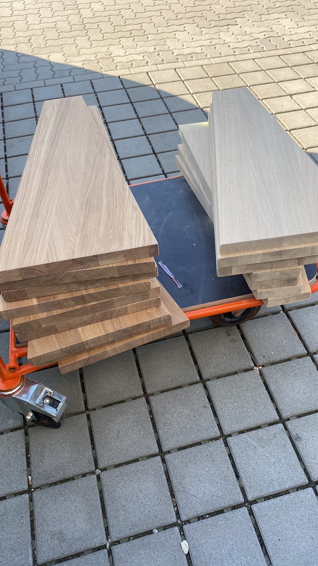 43E778C0-C3EA-491B-A6EB-86D30BD6F3B5