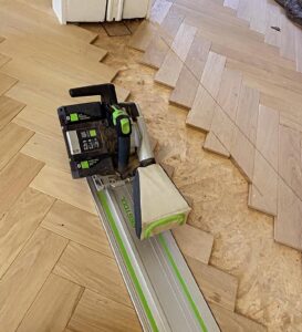 B7474821-18C6-493E-A20E-E2E8AFE04FC6