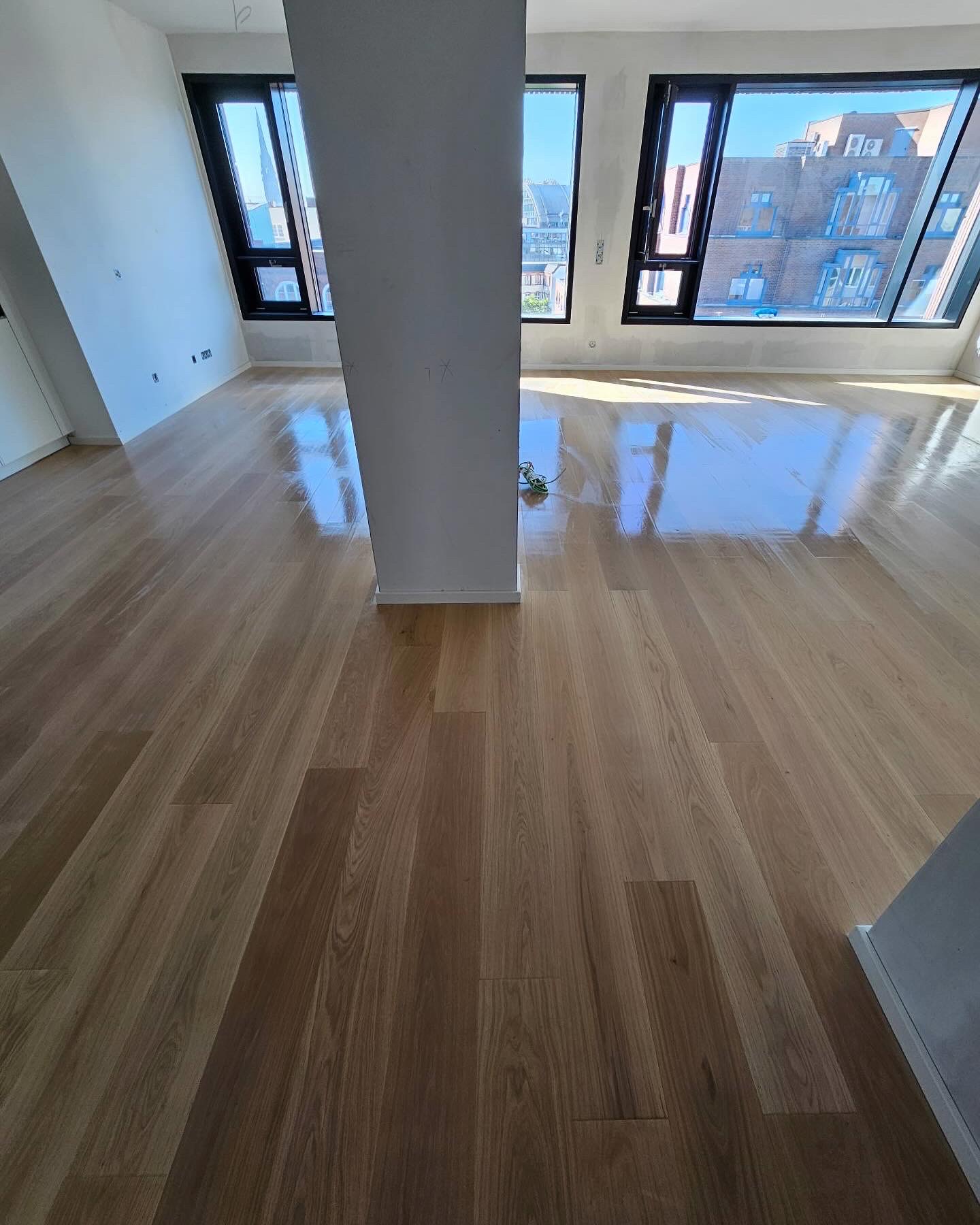 E832A595-EC59-4C65-8E36-95EC46EEA1D8